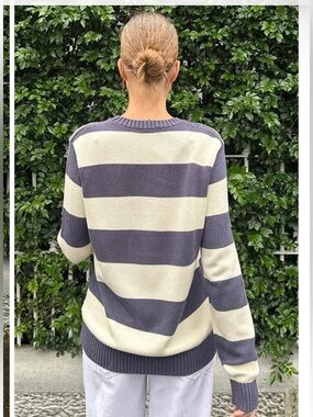 Brandy Melville Striped Crewneck Sweater in Cream and Blue